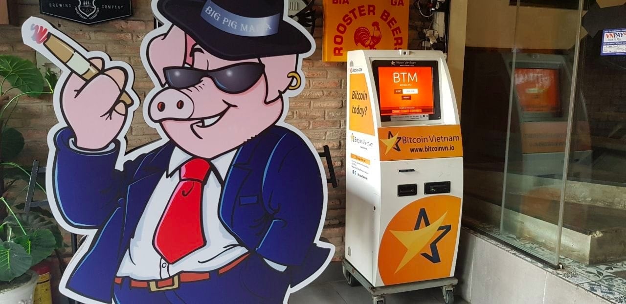 Pigging out on Bitcoins is not a crime!