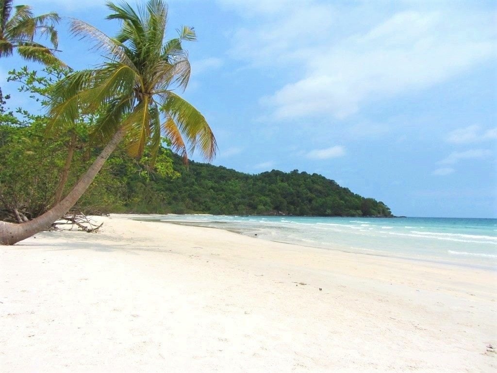 Nice beaches in Vietnam are aplenty