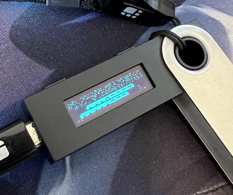 Thiết bị bị hỏng? Hãy bình tĩnh - miễn là bạn đã sao lưu seed phrase thì mọi thứ vẫn ổn