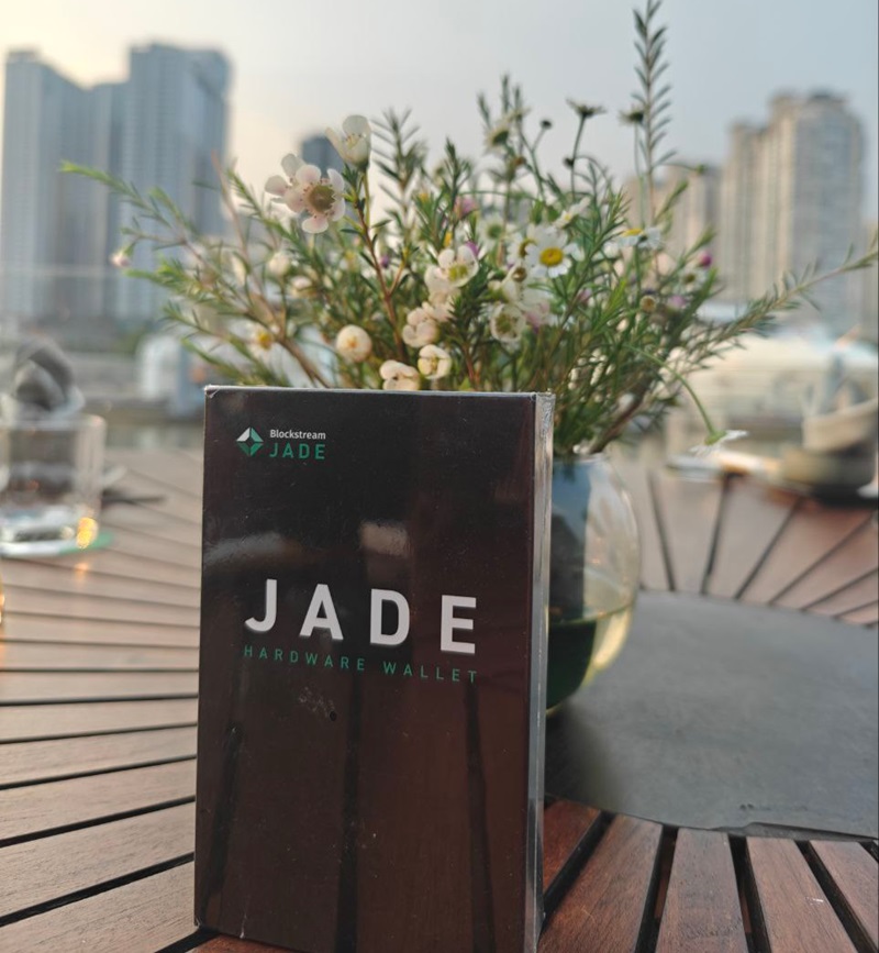 Ví Jade chính hãng tại BitcoinVN Shop