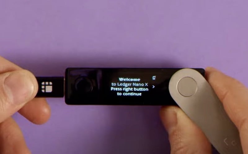 Hiển thị khi lần đầu kích hoạt Ledger Nano X