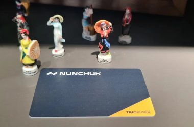 Now available in BitcoinVN Shop – Tapsigner (Nunchuk style!)