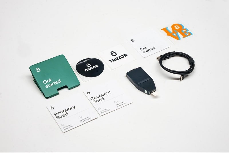 Contents of Trezor Safe 3 box