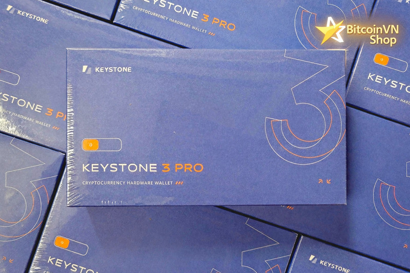 Keystone 3 Pro - dòng ví cứng được sản xuất tại Châu Á