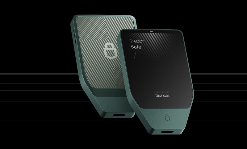 Trezor Safe 7 是首款采用 TROPIC01 芯片的商业产品